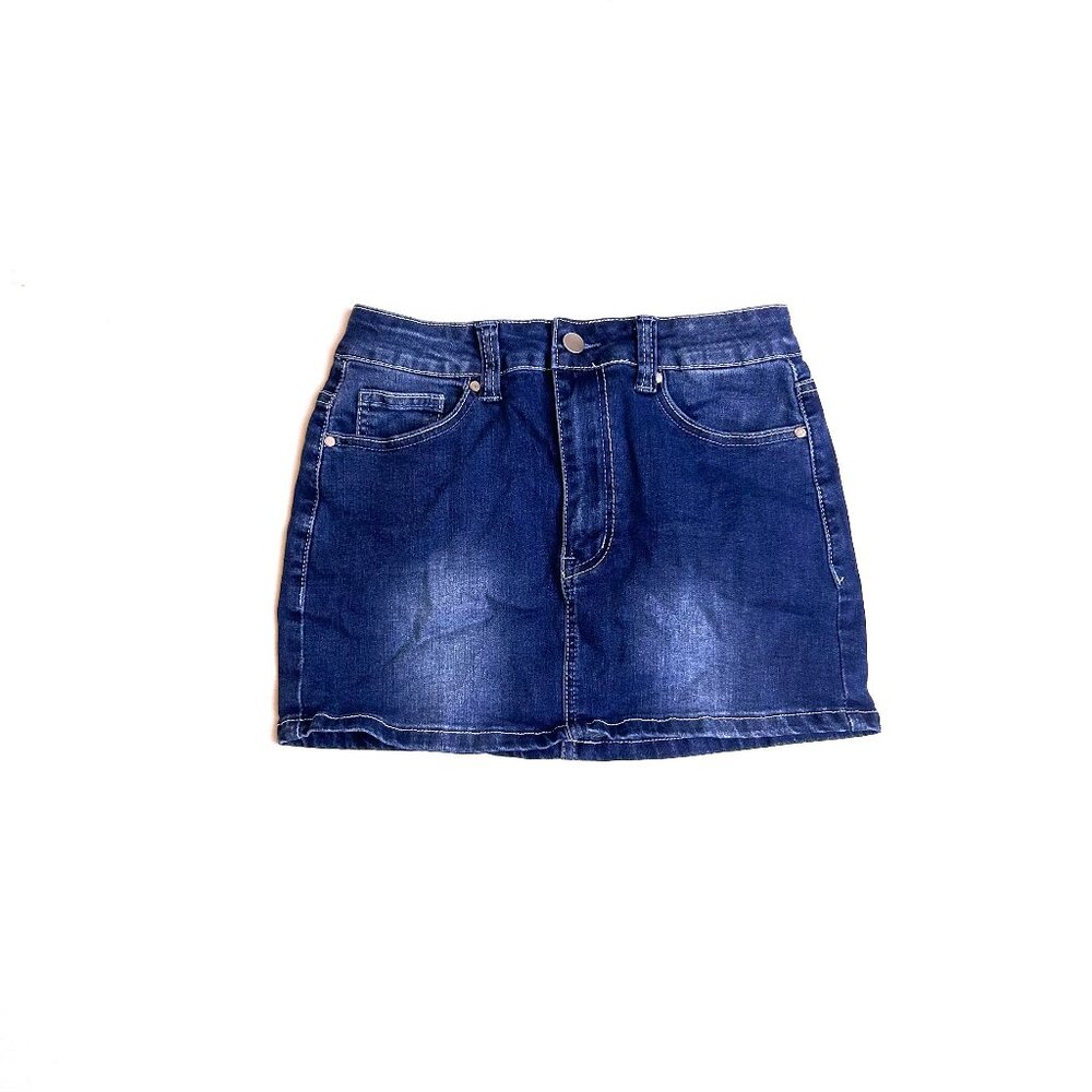 denim mini skirt w/ silver pocket design